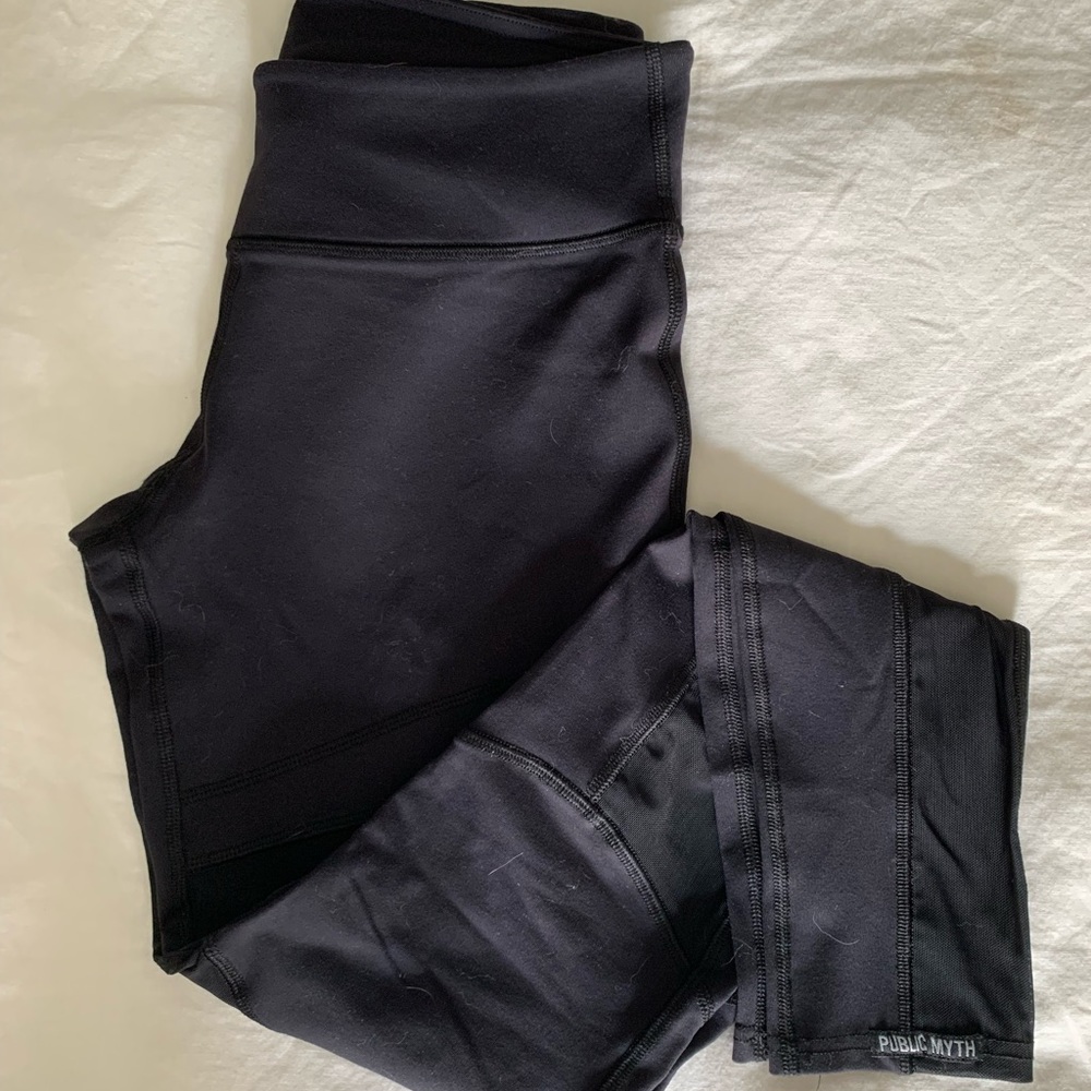 Public myth active leggings